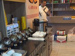 -东记炭炉·海鲜鸡煲(龙华店)