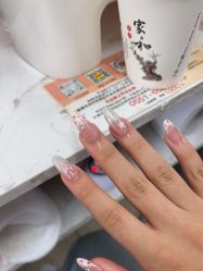 -尤米一站式美甲美睫