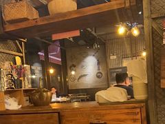 -琥珀老六龙虾(四里河店)