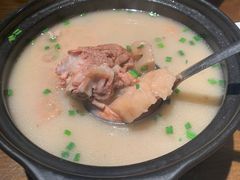 -楚天美食坊(越秀先烈中路店)
