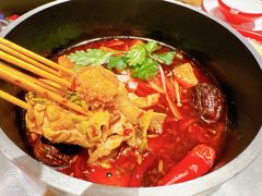 -丽伟的串·烧烤·砂锅(季景天地店)
