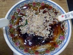 -鑫花溪牛肉米粉(人民广场店)