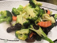 -小菜园新徽菜(苏州繁花中心店)