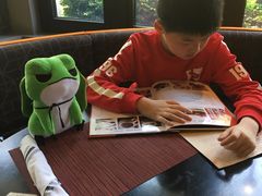 -WOLFGANG PUCK KITCHEN & BAR(迪士尼小镇店)