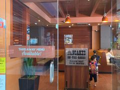 -Pancakes on the rocks(Darling Harbour)