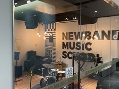 -牛班音乐学校(晶融汇购物中心店)