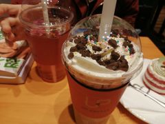-西西弗书店&矢量咖啡(壹方购物中心店)