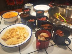 -强盅盅重庆市井火锅店(中央大街店)