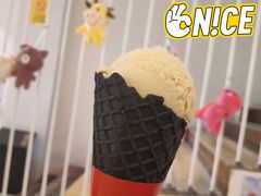 雪丸子冰淇淋-幸运咖(思源学院店)