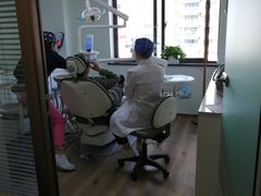 -Dr.Z dental仁康种植矫正中心