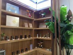 -芳朵美容养生SPA