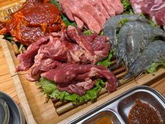 -极简·炭火烤肉主题餐厅·龙虾烧烤·烤羊排(宝龙店)