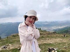 -贵州云顶草原民族风情园