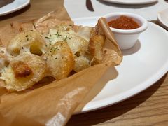 -城市大道红炉披萨烘焙坊