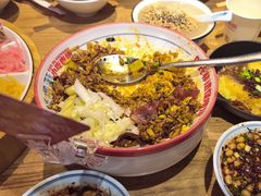 -怪噜范·老贵阳街头名小吃(鸿通城店)