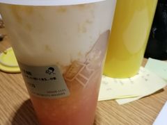 -喜茶(杭州滨江宝龙店)