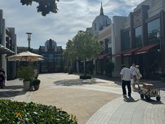 -比斯特上海购物村精品奥特莱斯