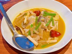 鲜菌泡椒烧鮸鱼-新荣记(新源南路店)