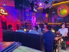 -遇见MeeT音乐酒吧(昌平鼓楼店)