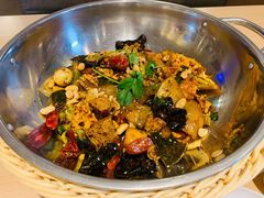 -拿渡麻辣香锅(世茂广场·工三店)