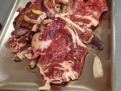 -围炉肉舍•炭烤活鳗•丹东海鲜烤肉(步行街店)