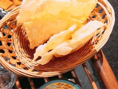 -老牌坊云南鱼豆花火锅(哈西万达店)