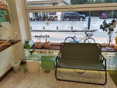 -雀食面包店(钟楼店)