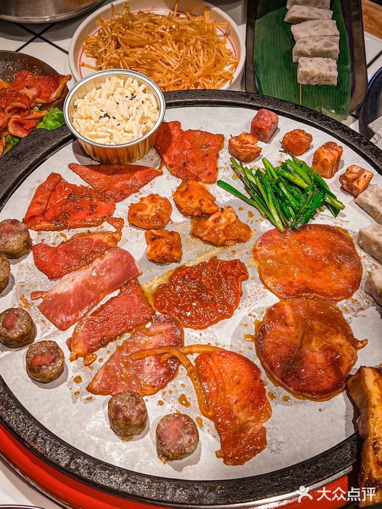 和男朋友点了超级多的肉肉啊！