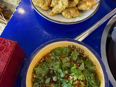 冒脑花-马路边边串串香(双井直营店)