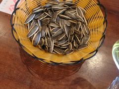 -川流不息·地道川菜·小龙虾(松东路店)