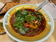 -遇见小面(万科金融中心店)