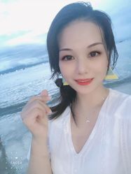 -天下皇剪新潇洒美容美发