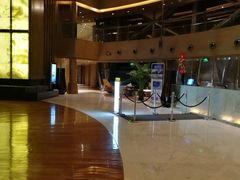 -上海滴水湖皇冠假日酒店