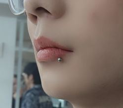 -冰岛刺青·手工穿孔·耳洞吧·专业喜纹身