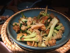 土司酒大碗花菜-吃饭皇帝大(解放西路店)