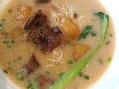 -百事佳烧鸭牛腩(上海虹桥站店)