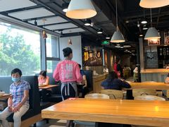 大堂-72街红烧排骨饭(海珠丽影广场店)