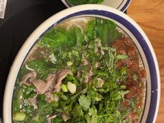 -云阿蛮云南生烫牛肉米线(奉贤路店)