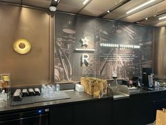 -星巴克臻选(上海今潮8弄店)