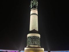 -人民防洪胜利纪念塔