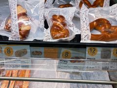 -绿叶子超市(公园大道店)