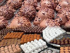 -Laderach 莱德拉(上海环贸iapm店)