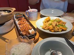 -蜜桃餐厅·伴山(绿宝广场店)