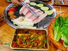 -黑豚黨韩国烤肉料理(悦然时光店)