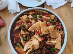 -自贡盐帮菜·玩辣餐厅(樱花园西街店)