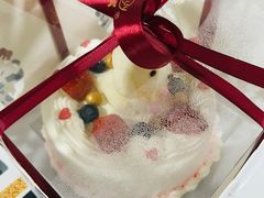 -红宝石·鲜奶小方·海派西点房(联洋店)