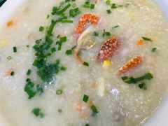 -覃记海鲜美食餐厅