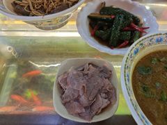 -金杨拉面王小吃面馆·牛三宝面·红烧牛肉粉