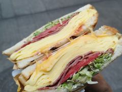 -Al Salam莫的三明治