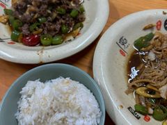 -何永光123鲜牛肉馆(1号店)